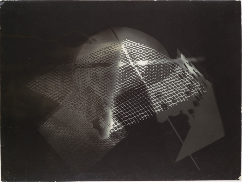 László Moholy-Nagy (American (born Hungary), 1895–1946) Fotogramm, 1922, Gelatin silver print 17.8 x 23.7 cm (7 x 9 5/16 in.) The Metropolitan Museum of Art, New York